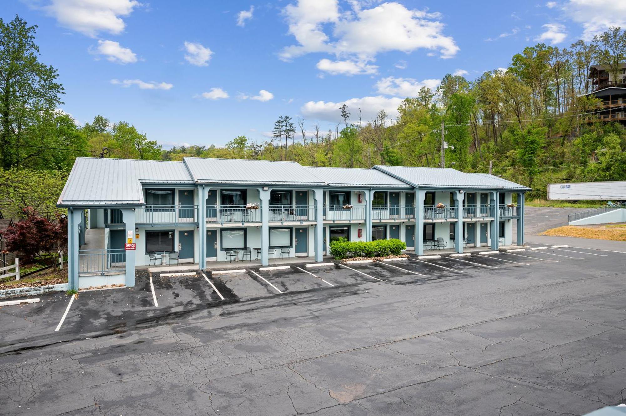 Country Town N' Suites Gatlinburg Exteriör bild