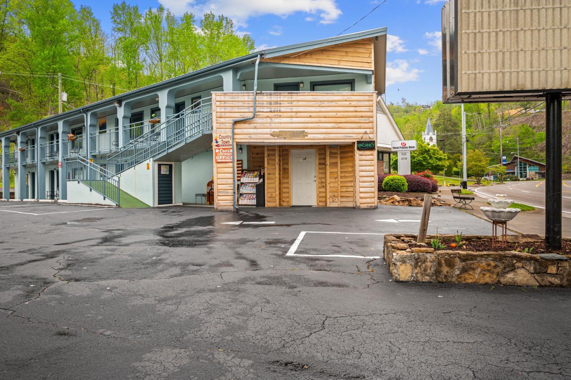 Country Town N' Suites Gatlinburg Exteriör bild